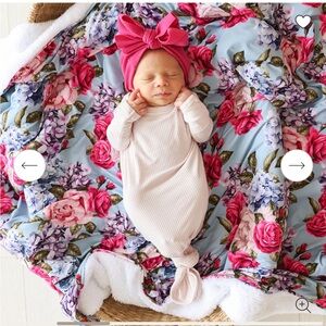 Posh Peanut soft sandy blush ribbed knotted gown